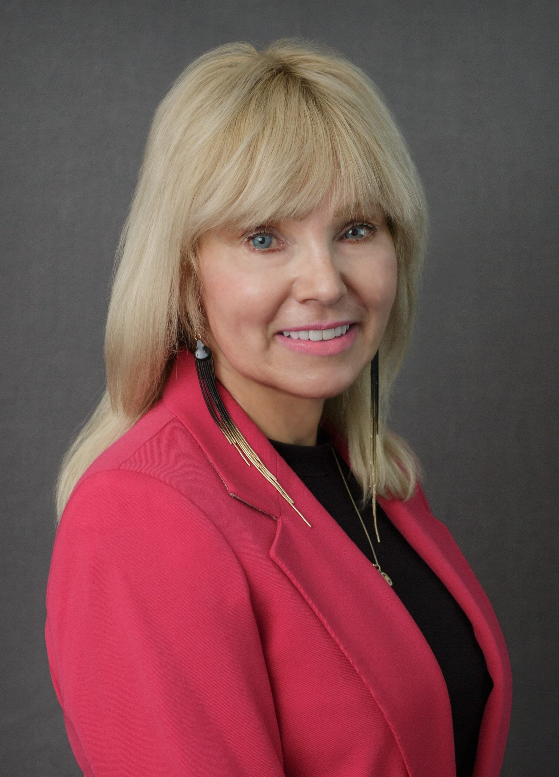 Administrative Marie Andress