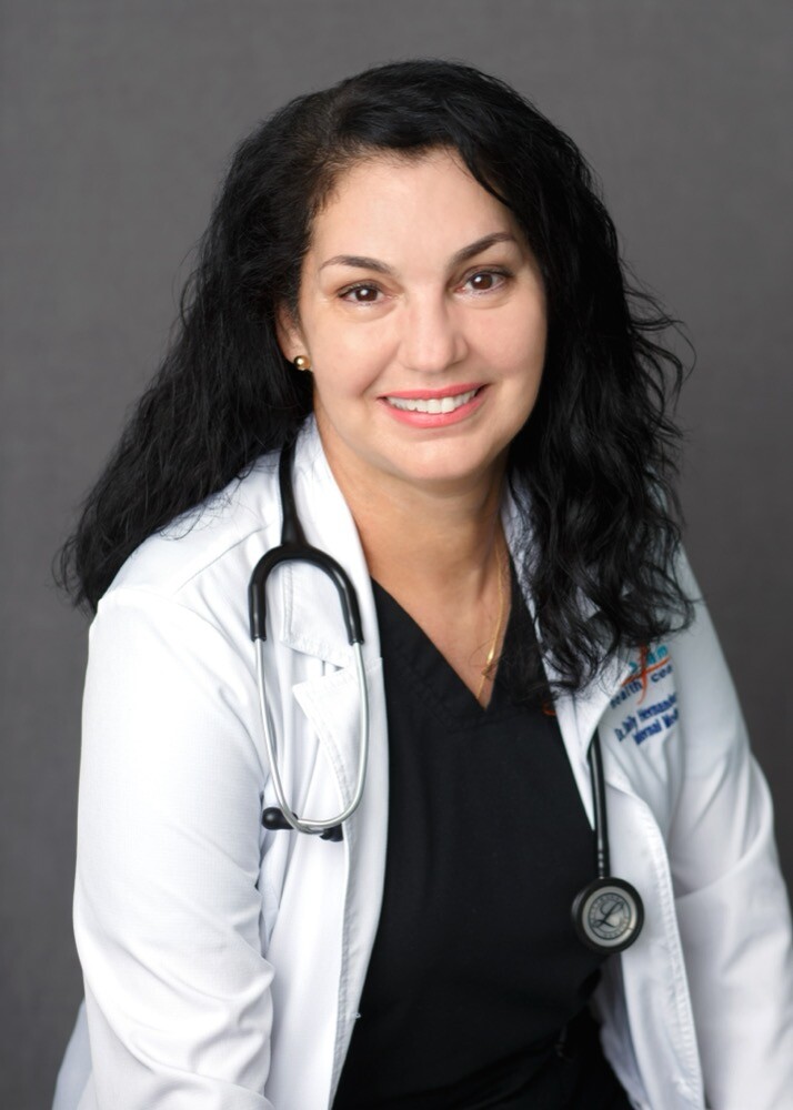 Administrative Daily Hernandez Falcon's headshot for whole family health center